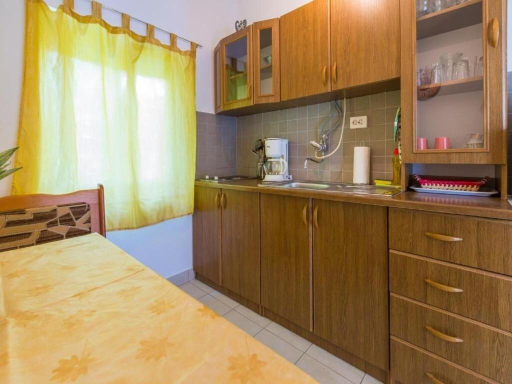 Apartments Adrasteja Dramalj Exterior photo